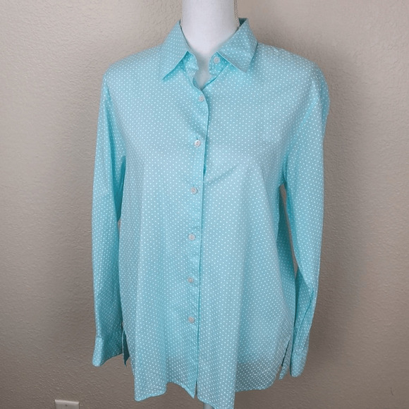 Foxcroft White Polka Dots on Light Blue Button Down Shirt Size 10 (2675) - Picture 1 of 7